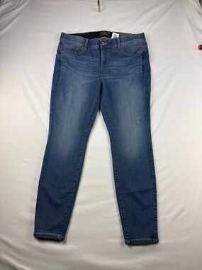 Torrid Bombshell Skinny Jeans – Size 18R (NWT)